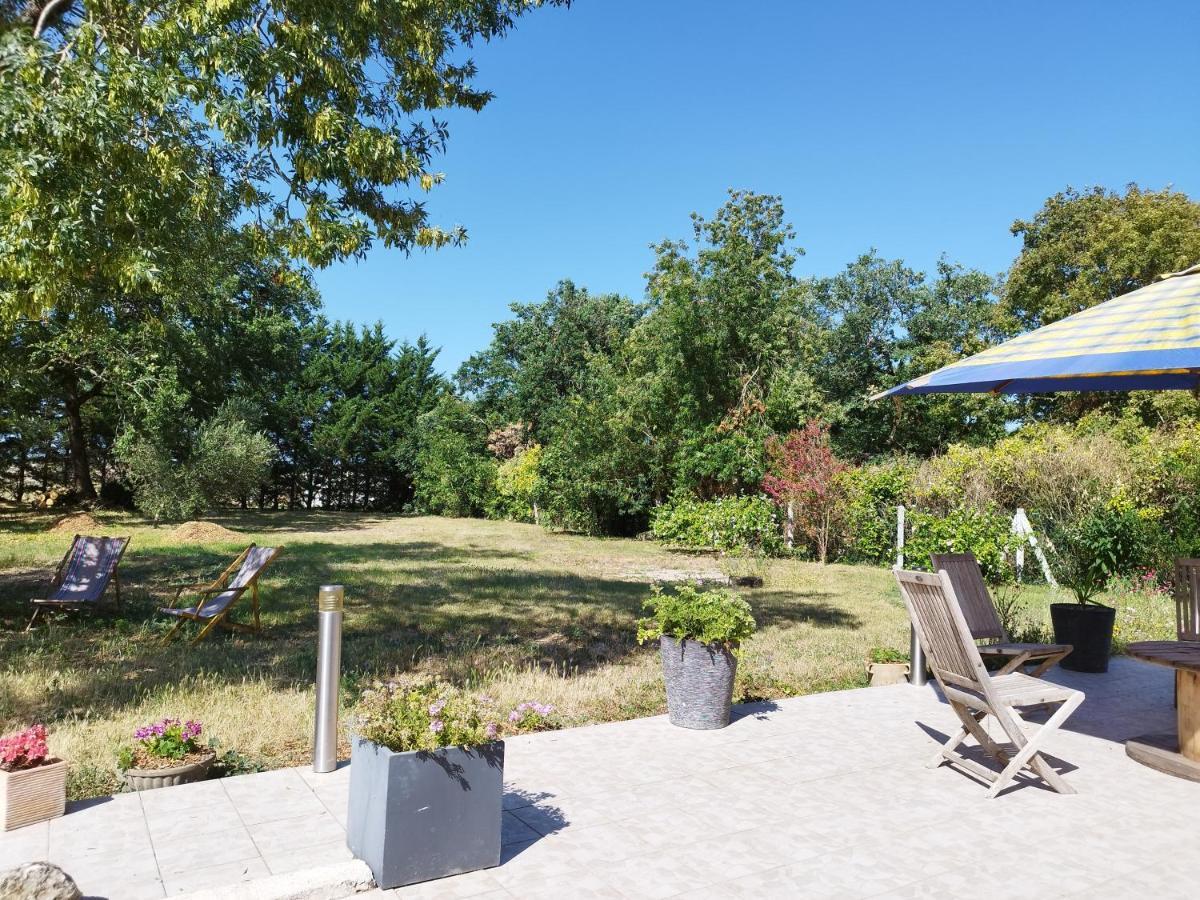 Maison De Vacances Pour 6 Personnes Au Coeur Du Gers Lectoure Esterno foto